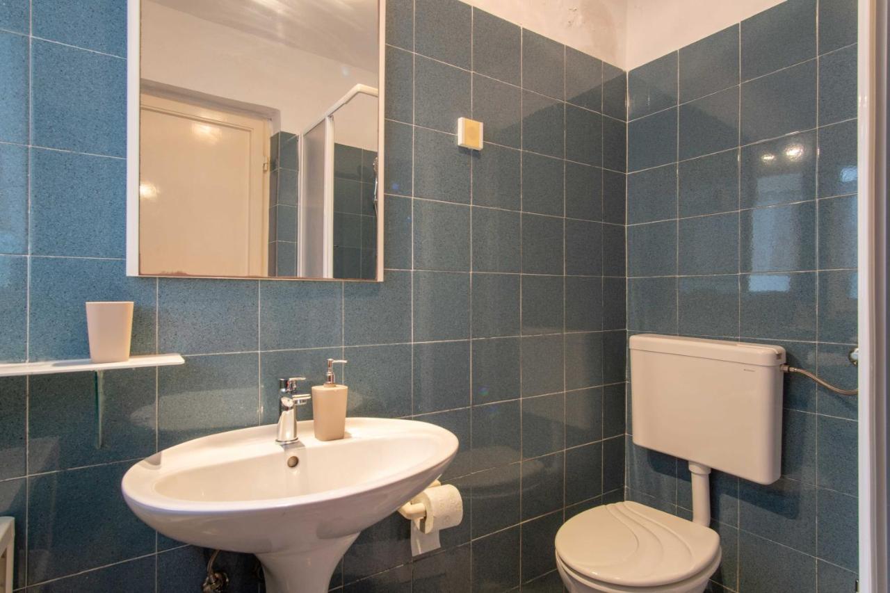 Ostaric Apartamento Mandre Exterior foto