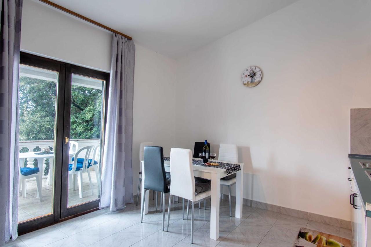 Ostaric Apartamento Mandre Exterior foto