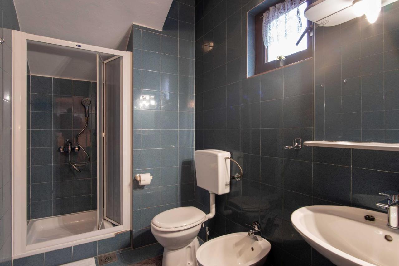 Ostaric Apartamento Mandre Exterior foto