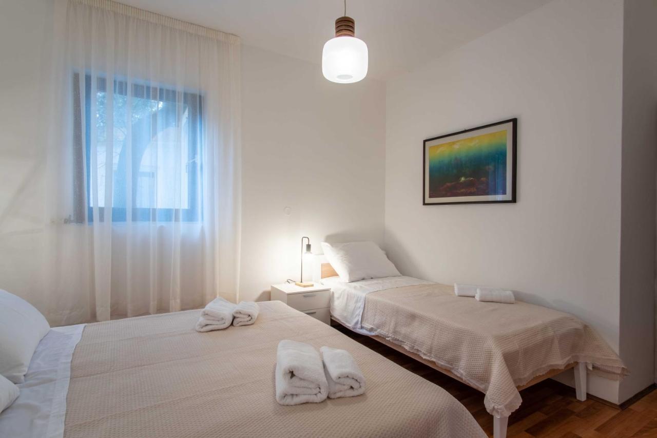 Ostaric Apartamento Mandre Exterior foto