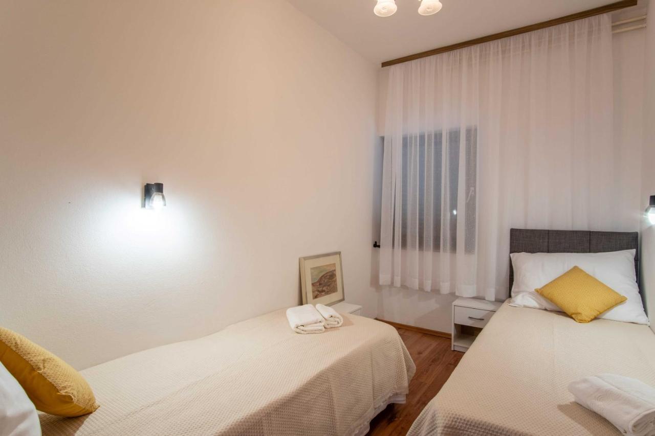 Ostaric Apartamento Mandre Exterior foto