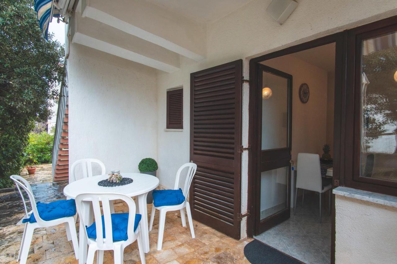 Ostaric Apartamento Mandre Exterior foto