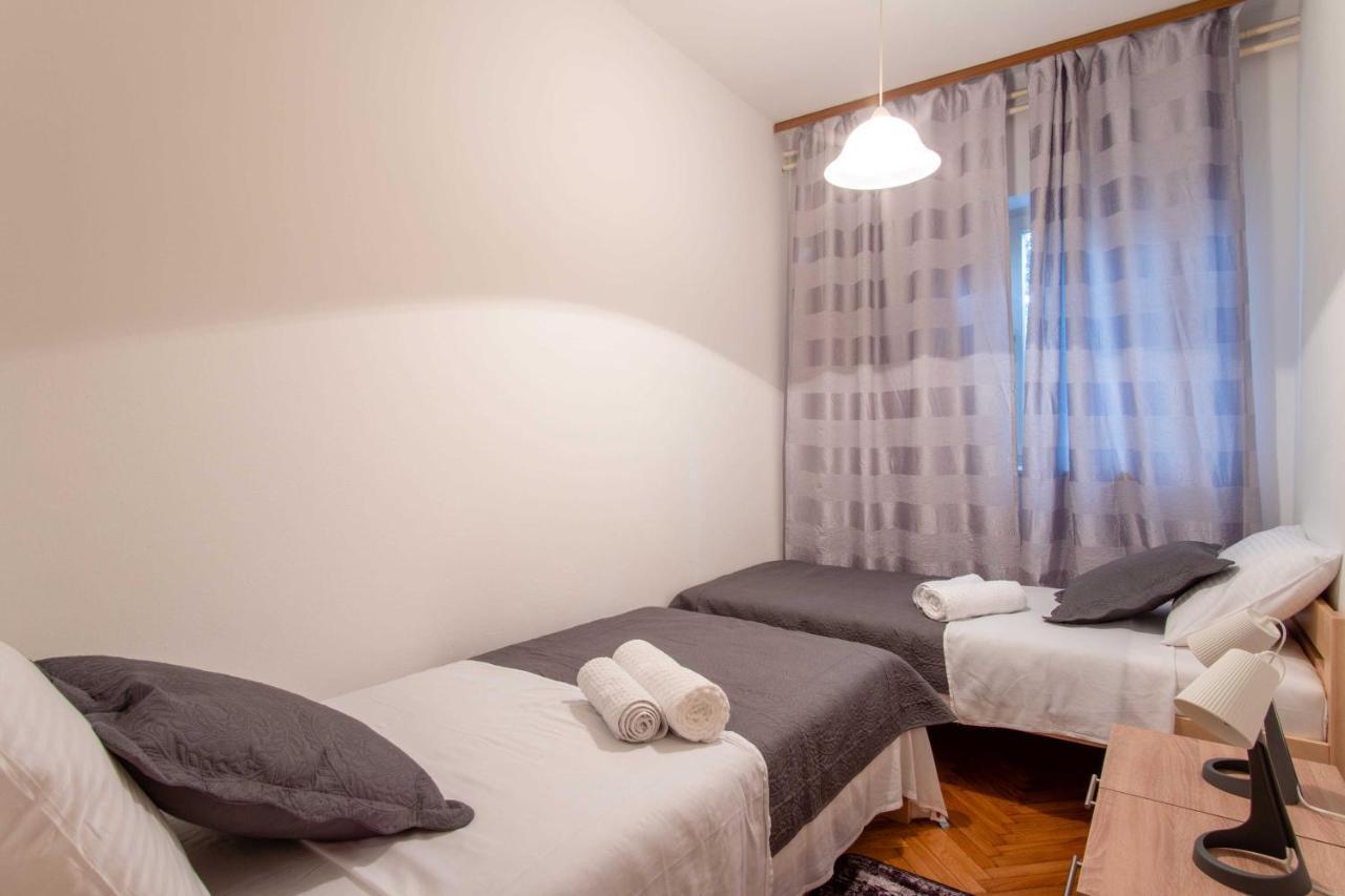 Ostaric Apartamento Mandre Exterior foto